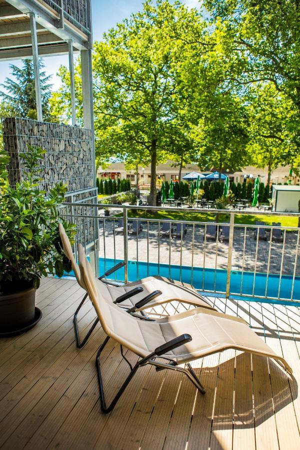 Hotel Csopak Resort & Lake エクステリア 写真