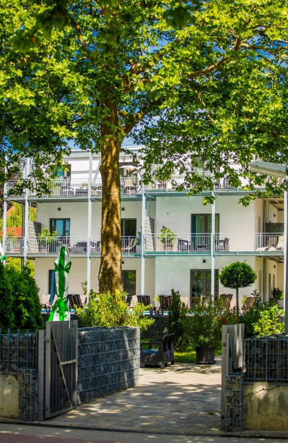 Hotel Csopak Resort & Lake エクステリア 写真